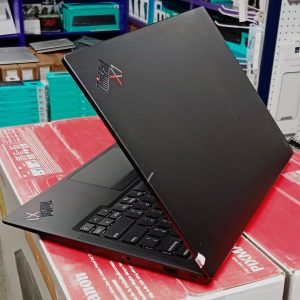 Used Lenovo ThinkPad X1 Carbon Gen 9 – Core i7-1185G7 (11th Gen) | 16GB RAM | 512GB SSD | 14" Full HD | Backlit Keyboard | Check Warranty